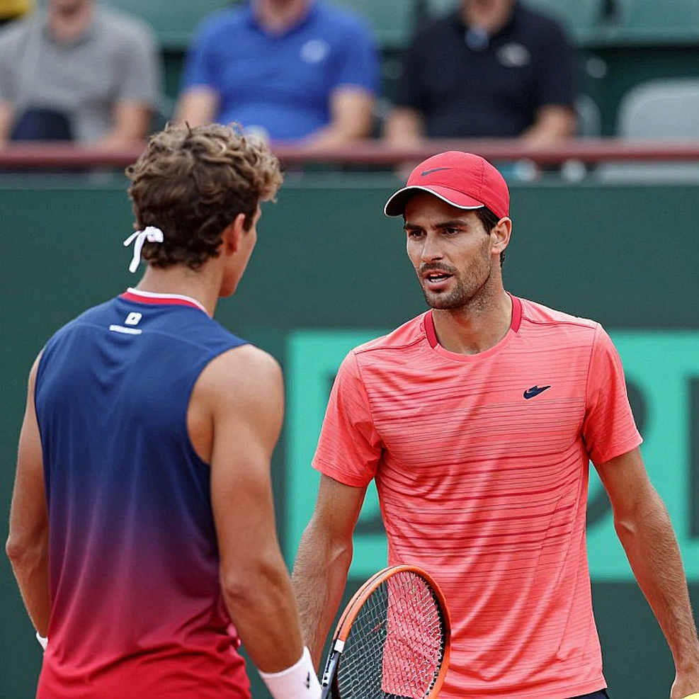Checo Pérez trở lại Baku với 'động cơ mới': lịch sử chống lại cấu trúc của một đội tân binh
