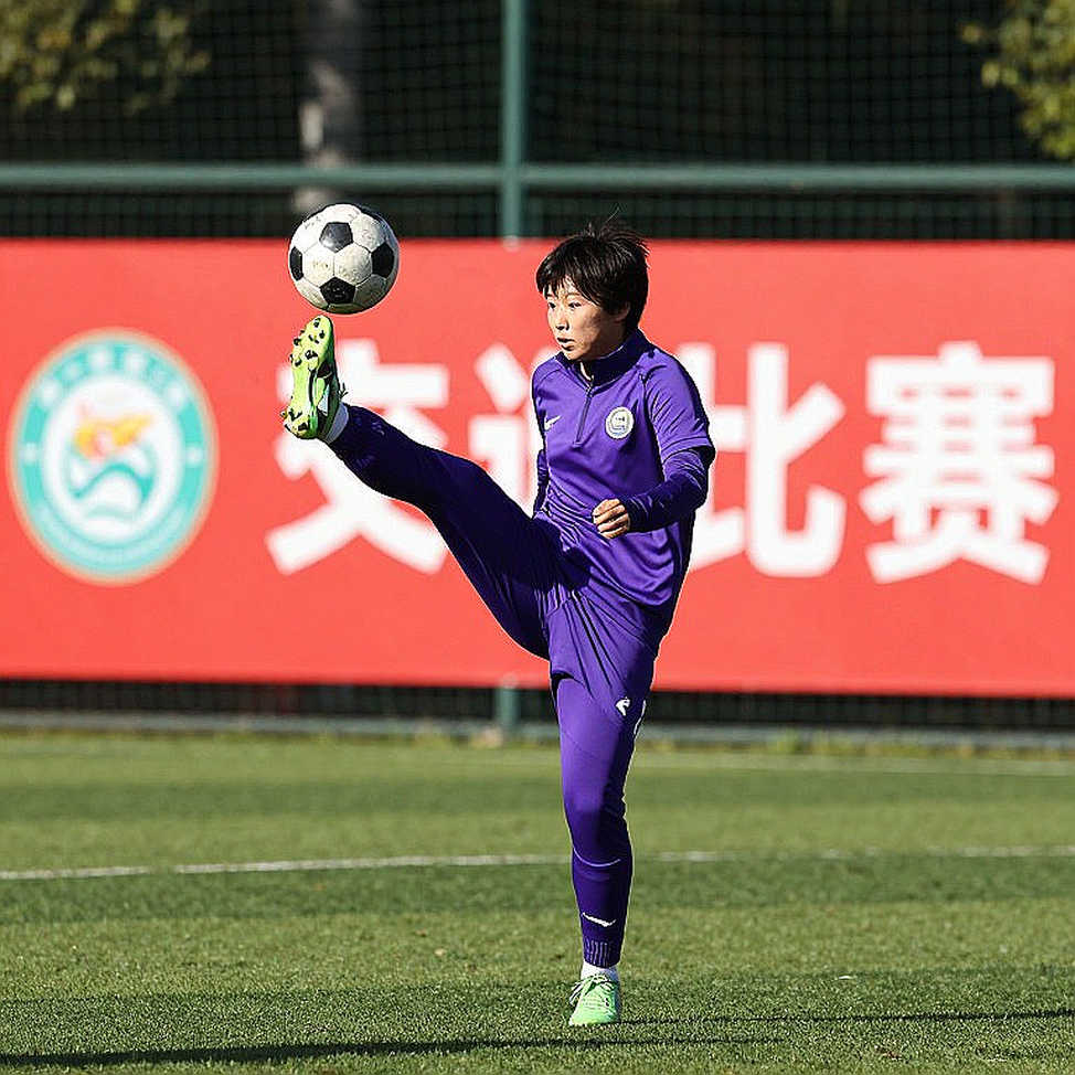 Kieft và Van der Vaart mổ xẻ Quinten Timber: phẩm chất có thừa, vai trò thì mơ hồ